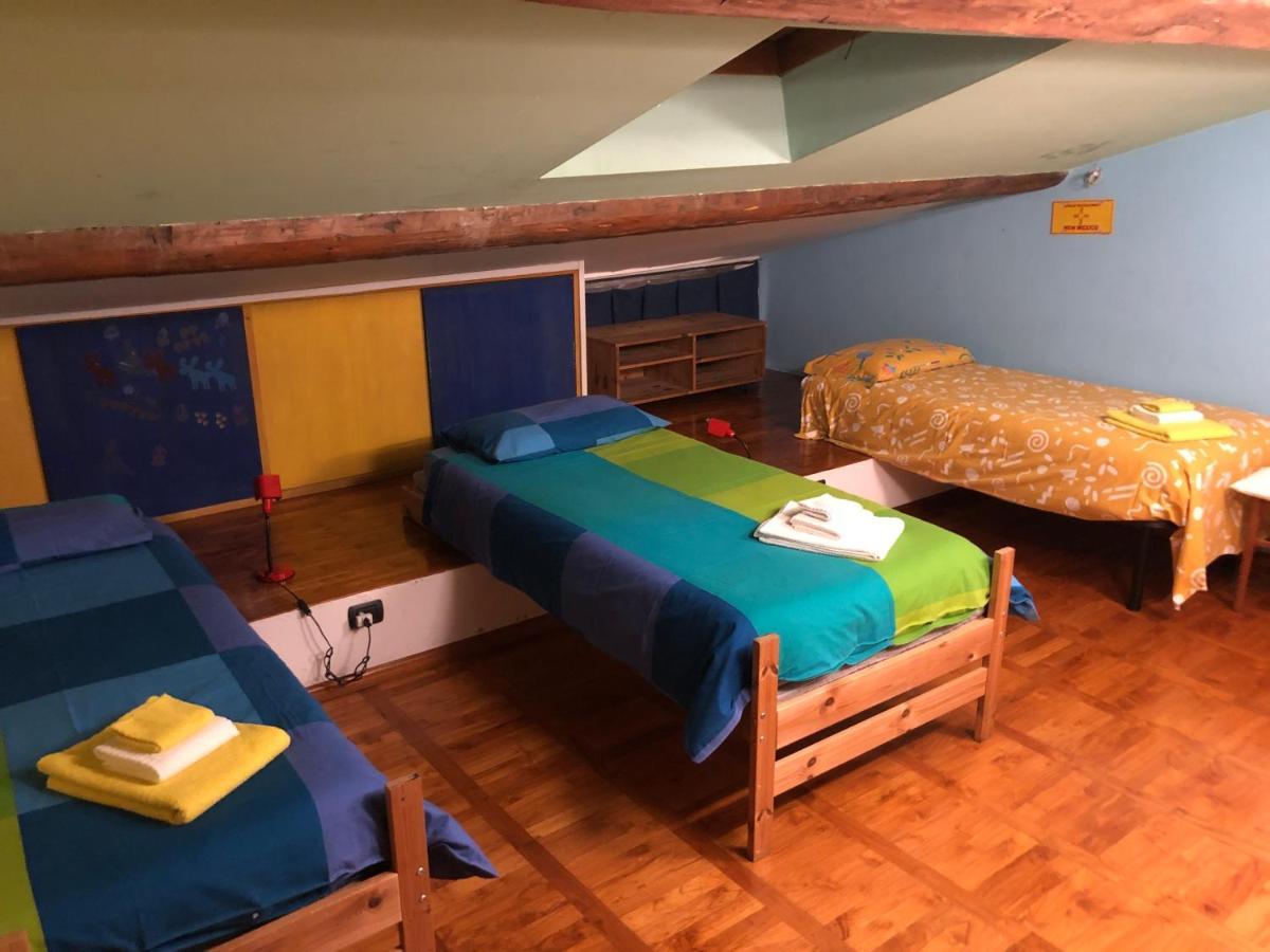 Appartement Sotto Il Tetto Di Sofia à Florence Extérieur photo
