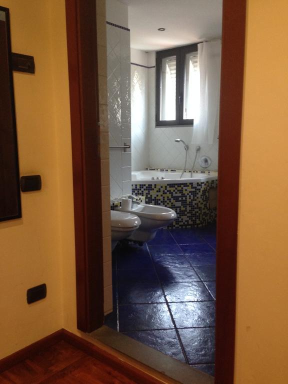 Appartement Sotto Il Tetto Di Sofia à Florence Extérieur photo