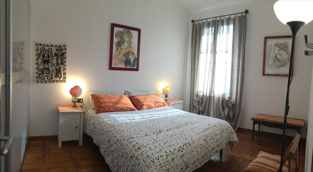 Appartement Sotto Il Tetto Di Sofia à Florence Extérieur photo